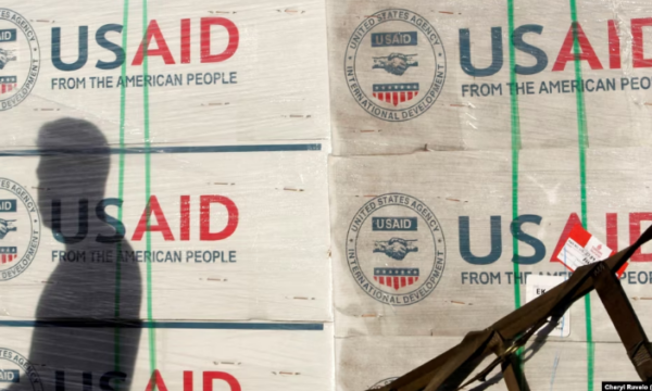 Administrata Trump pezullon nga puna punonjësit e USAID-it në mbarë botën