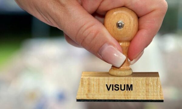 Ambasada gjermane pezulluon dhënien e vizave të punës deri në vitin 2026