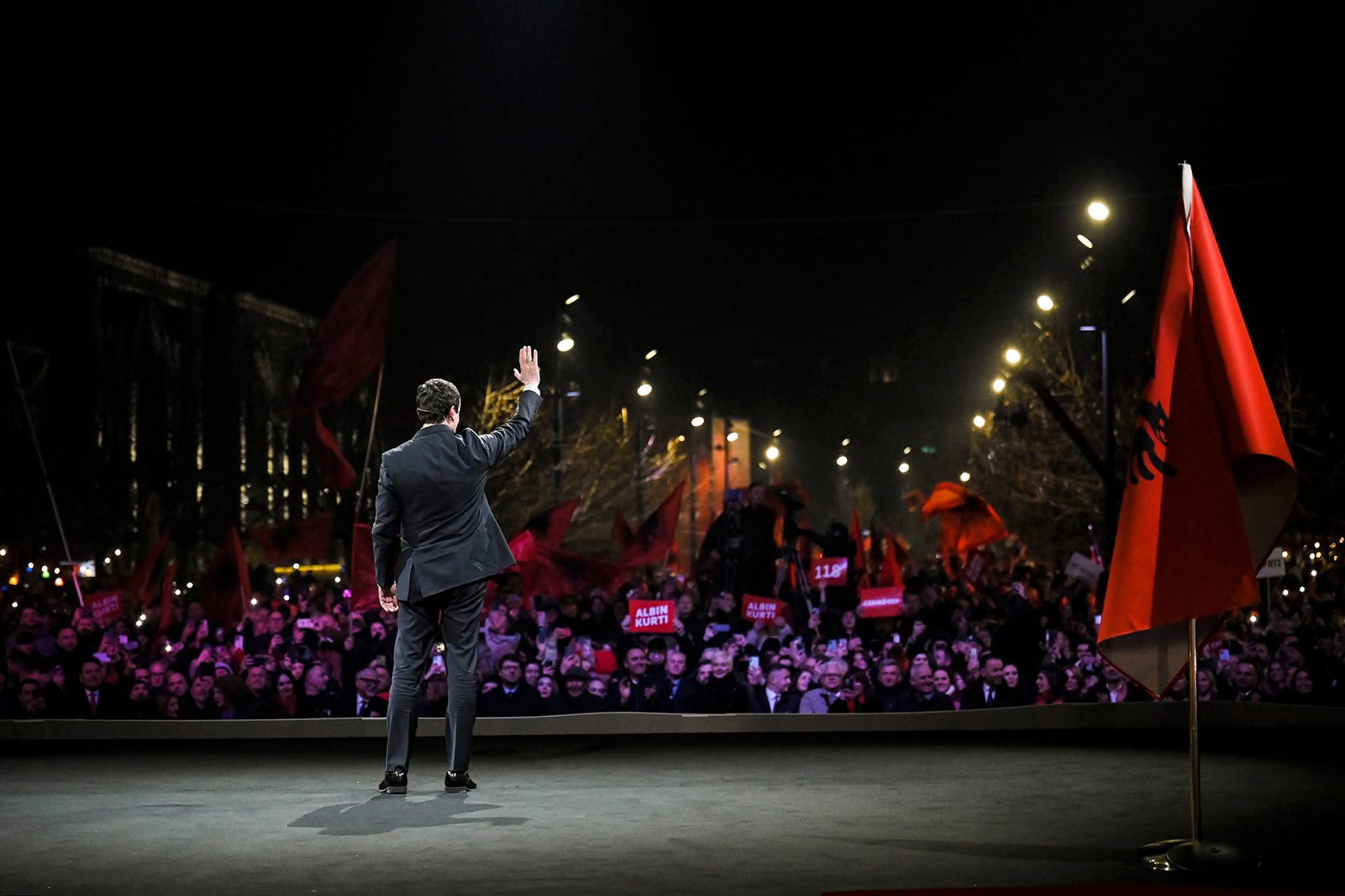 Deputeti i VV’së thotë se partia e tij nuk e jep postin e kryeministrit: Kjo e lëndon demokracinë