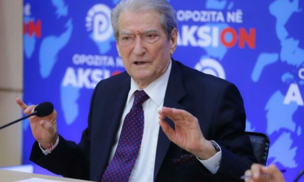 “Emërimi i Ristanit duhej të bëhej nga Këshilli Bashkiak”, Berisha: Përplasja Rama-Veliaj, si seriali “Narcos”