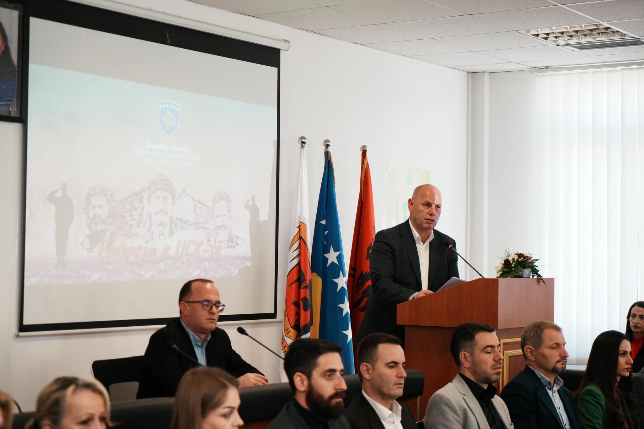 Lladrovci: Epopeja e UÇK-së e bëri konkrete lirinë e Kosovës, e bëri Kosovën shtet