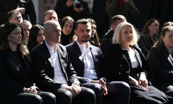 Familja e Thaçit pas përfundimit të të pames: U jemi mirënjohës për forcën që na dhatë gjatë ditëve të pikëllimit