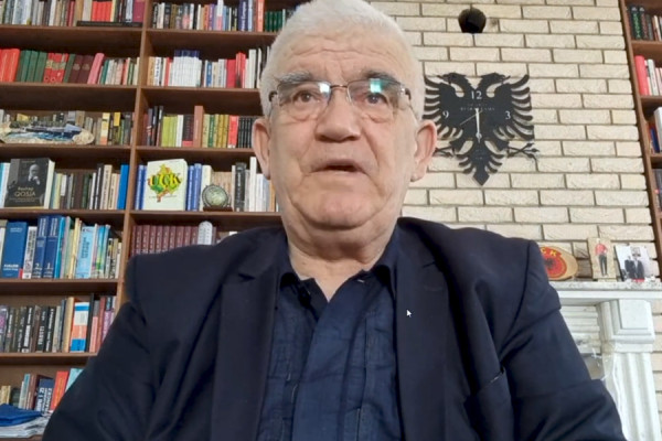 ​Gjeneral Kudusi Lama rrëfen se si u njoftua për rrethimin e familjes Jashari nga forcat serbe