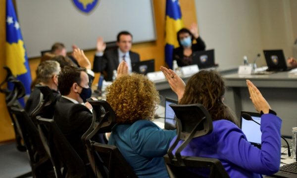 LVV thotë se Qeveria Kurti tejkaloi me sukses krizën energjetike e inflacionin