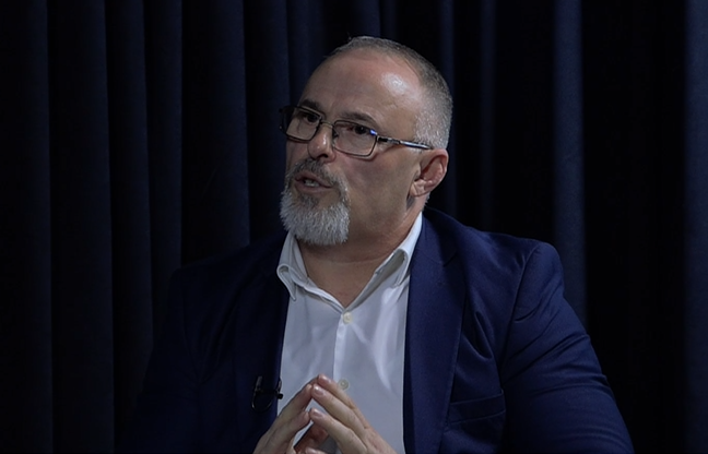 Gashi: Asnjë sindikatë nuk ka kontakte me këtë qeveri, është mbyllur dera e kësaj qeverie…