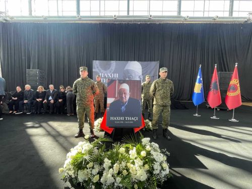 Fillojnë homazhet për Haxhi Thaçin në Skenderaj