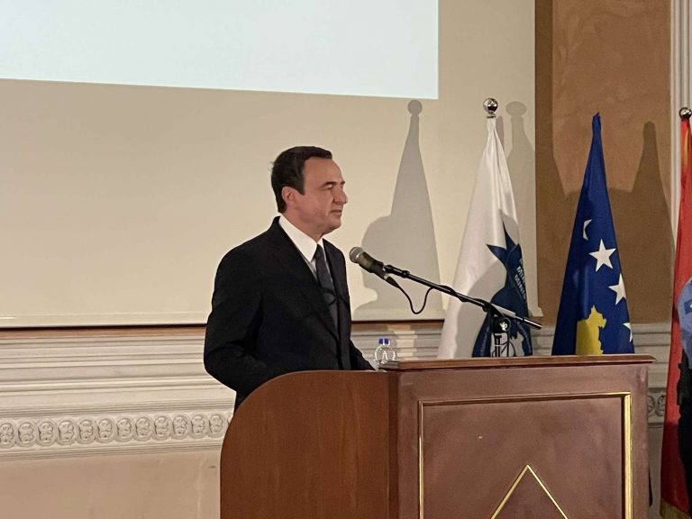 Diplomojnë 111 oficerë korrektues, Kurti: Do të jenë garantues të drejtësisë dhe rregullit