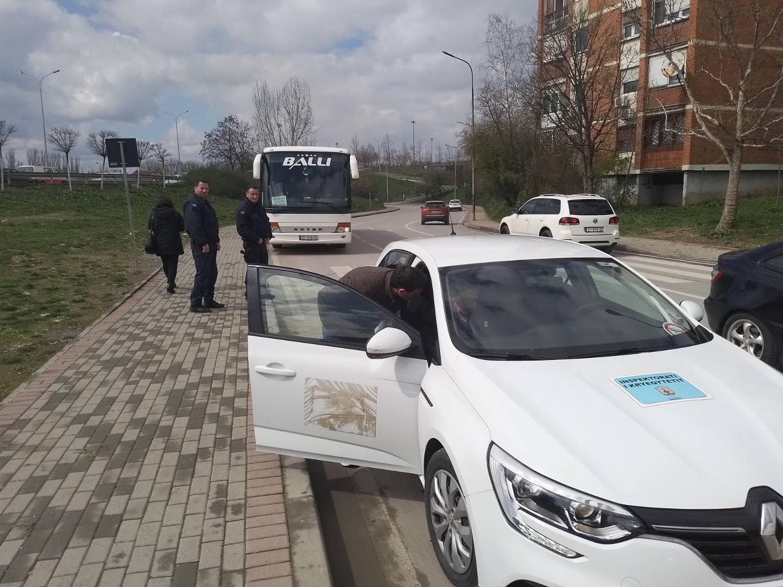 Inspektorati dhe Policia vazhdojnë aksionin ndaj taksive ilegale në Prishtinë