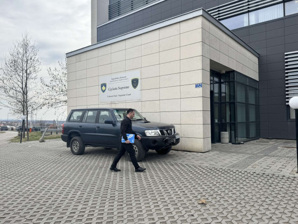 ​Padi ndaj Komunës së Prishtinës për shkelje të ligjit në rregulloren e parkingjeve