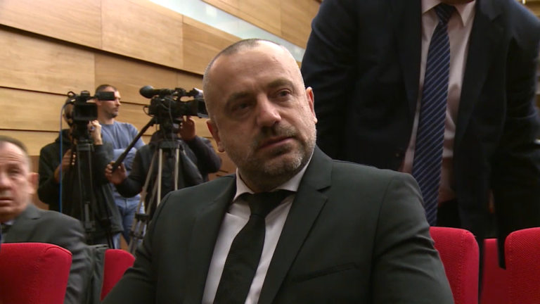 Kosova lëshon fletarrestim për krime lufte ndaj Milan Radoiçiqit