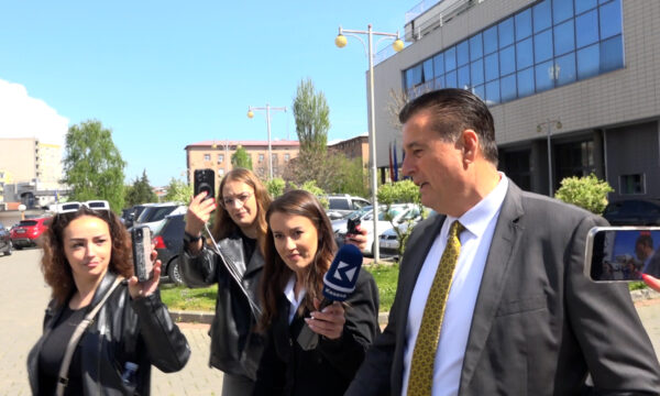 Bahtiri pas dështimit të seancës: Prita më shumë nga opozita