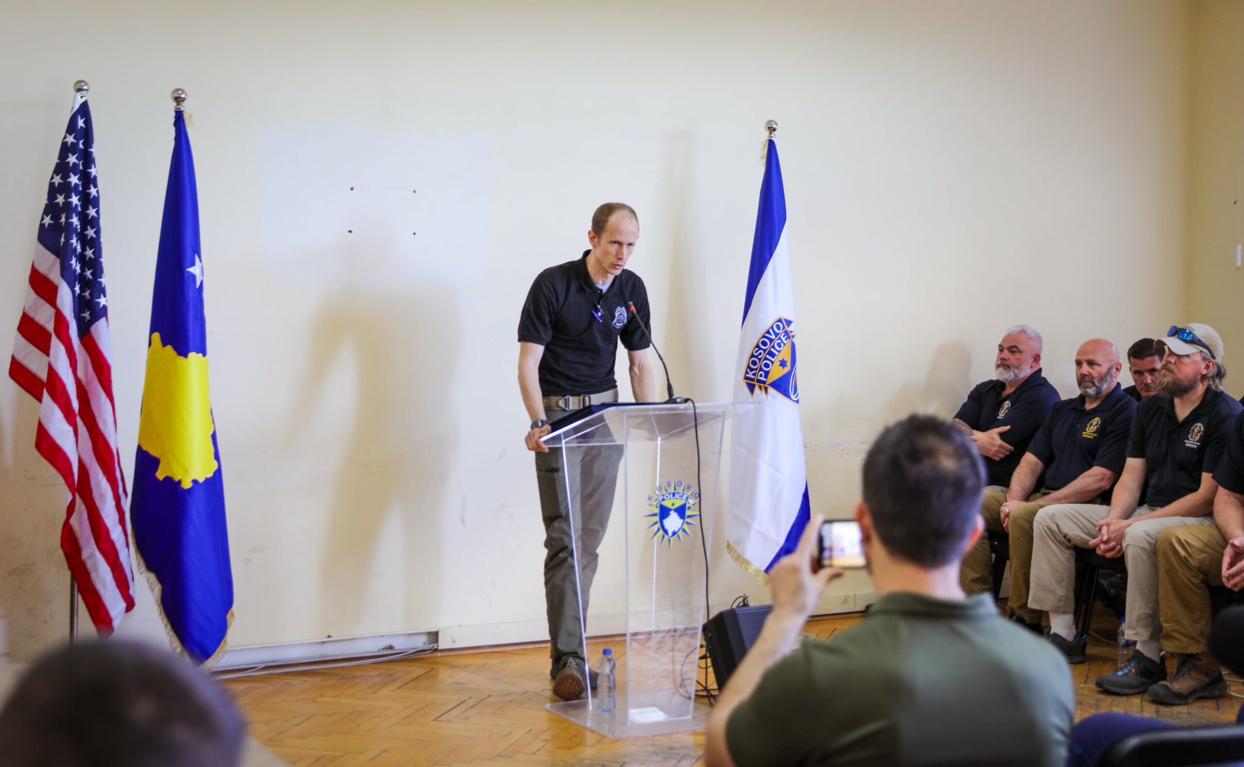 Njësia Speciale e Reagimit të Shpejt kryen trajnimin e SWAT-it amerikan, Ambasada në Prishtinë: Të gjithë jemi më të sigurt