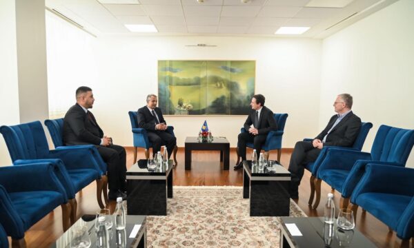 Përfundojnë takimet e Kurtit me partitë joshumicë për Kuvendin dhe formimin e Qeverisë