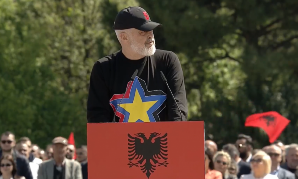 Rama: Vetëm PS mban në dorë fatin europian të Shqipërisë