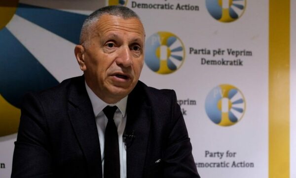 Vuçiq e propozoi shqiptarin Demo Berisha për ministër, Kamberi: Është një goditje e rëndë për çdo shqiptar që ka vuajtur