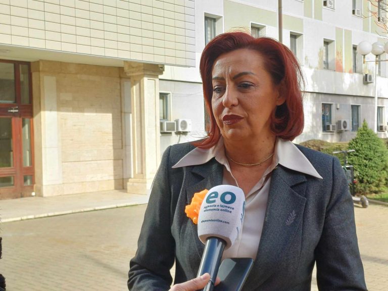 Emilija Rexhepi: E mbështes Kurtin për qeveri të re – nuk e di pse deputetët dolën kundër njëri-tjetrit
