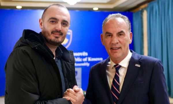 Fjalët e ashpra të Ramush Haradinajt në Pressing, reagon  këshilltari i Fatmir Limajt