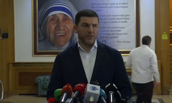Krasniqi thotë se Kurti i ka kërkuar takim për të diskutuar zgjedhjen e Rashiqit: Kam refuzuar, e çuditshme që do konsultime për të