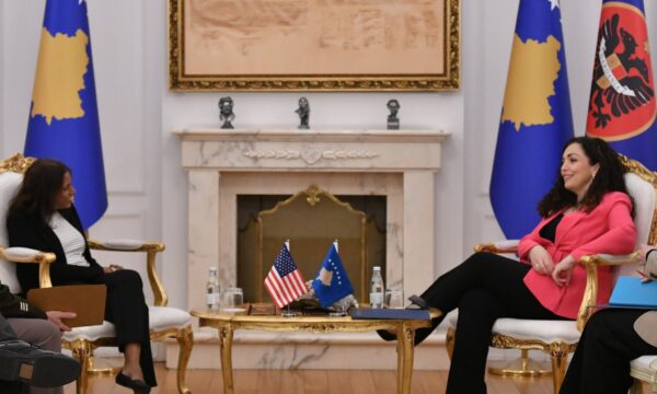 Konstituimi i Kuvendit, Osmani takohet me ngarkuarën me punë të Ambasadës së SHBA-ve