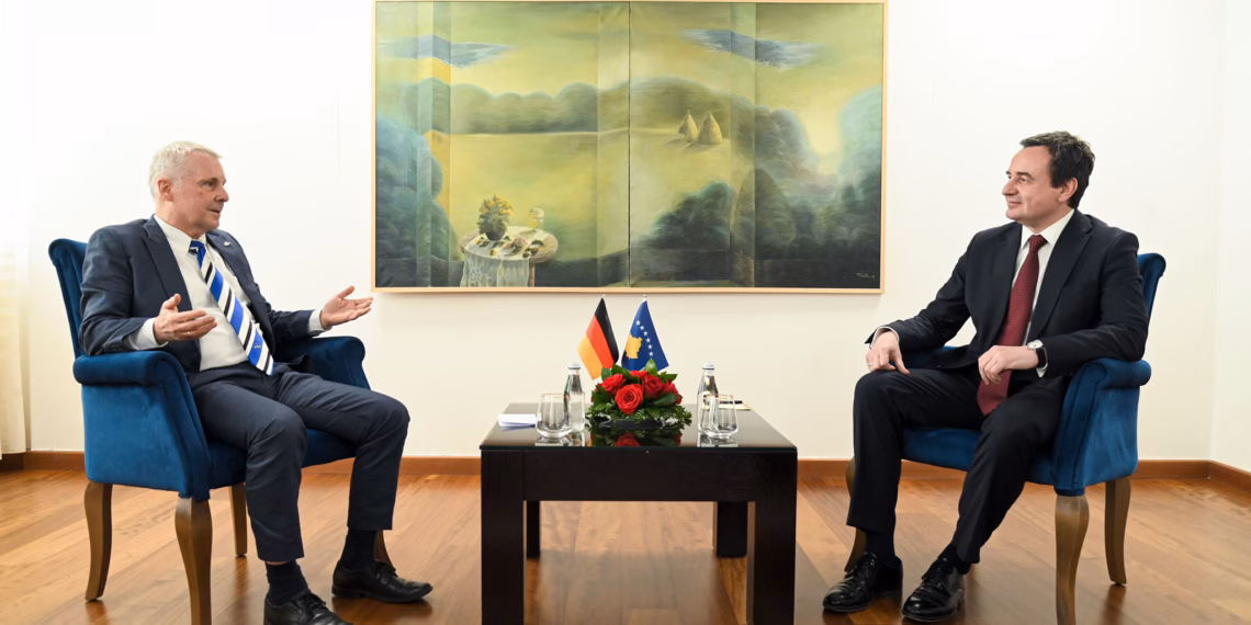 Kurti takon Rohden, flasin për formimin e qeverisë së re
