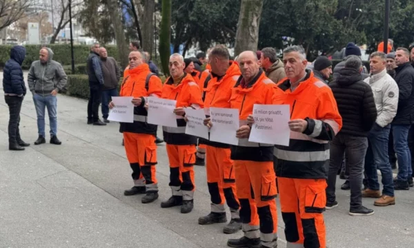 Punëtorët e “Pastrimit” protestojnë të hënën