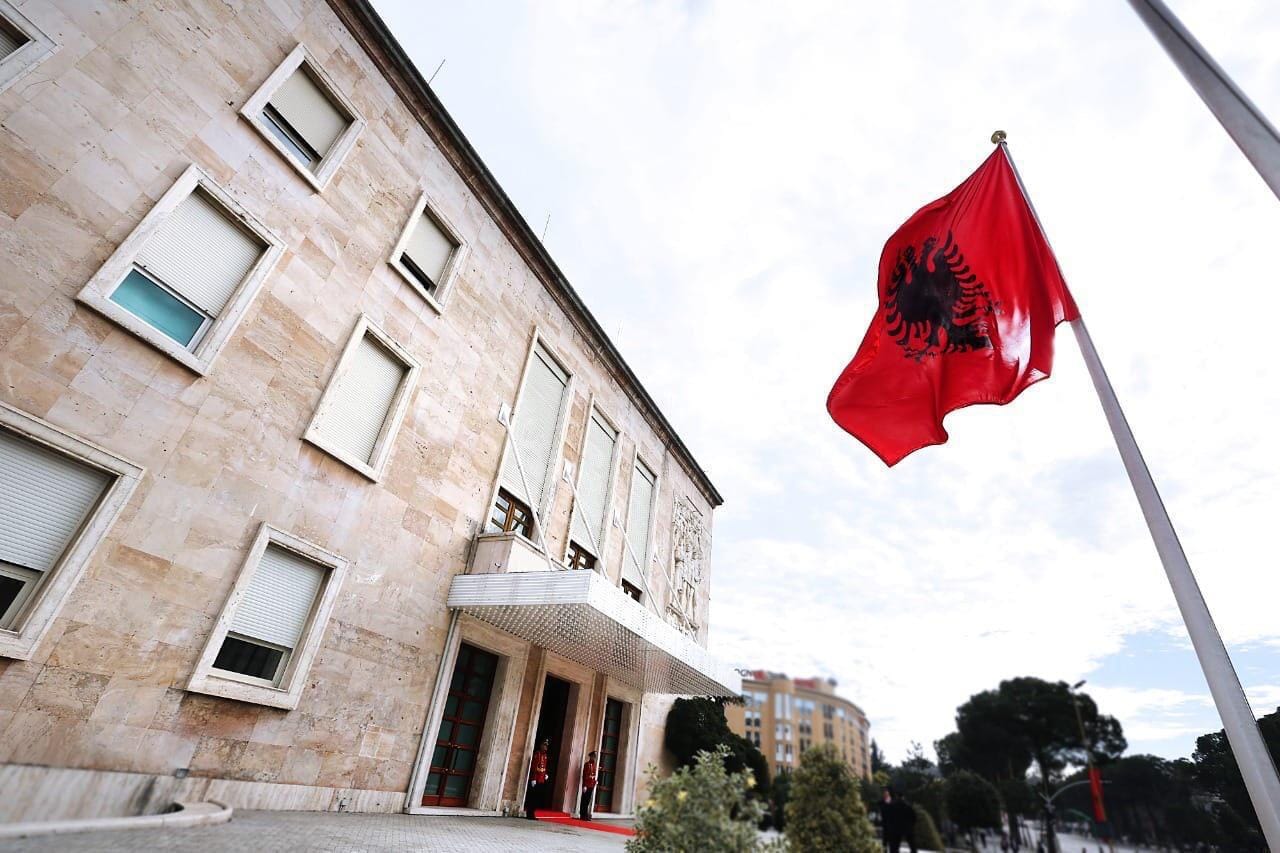 Tirana në qendër të vëmendjes evropiane, pasi do të jetë mikpritëse e Samitit të 6-të të Komunitetit Politik Evropian (EPC), që zhvillohet për herë të parë në Shqipëri