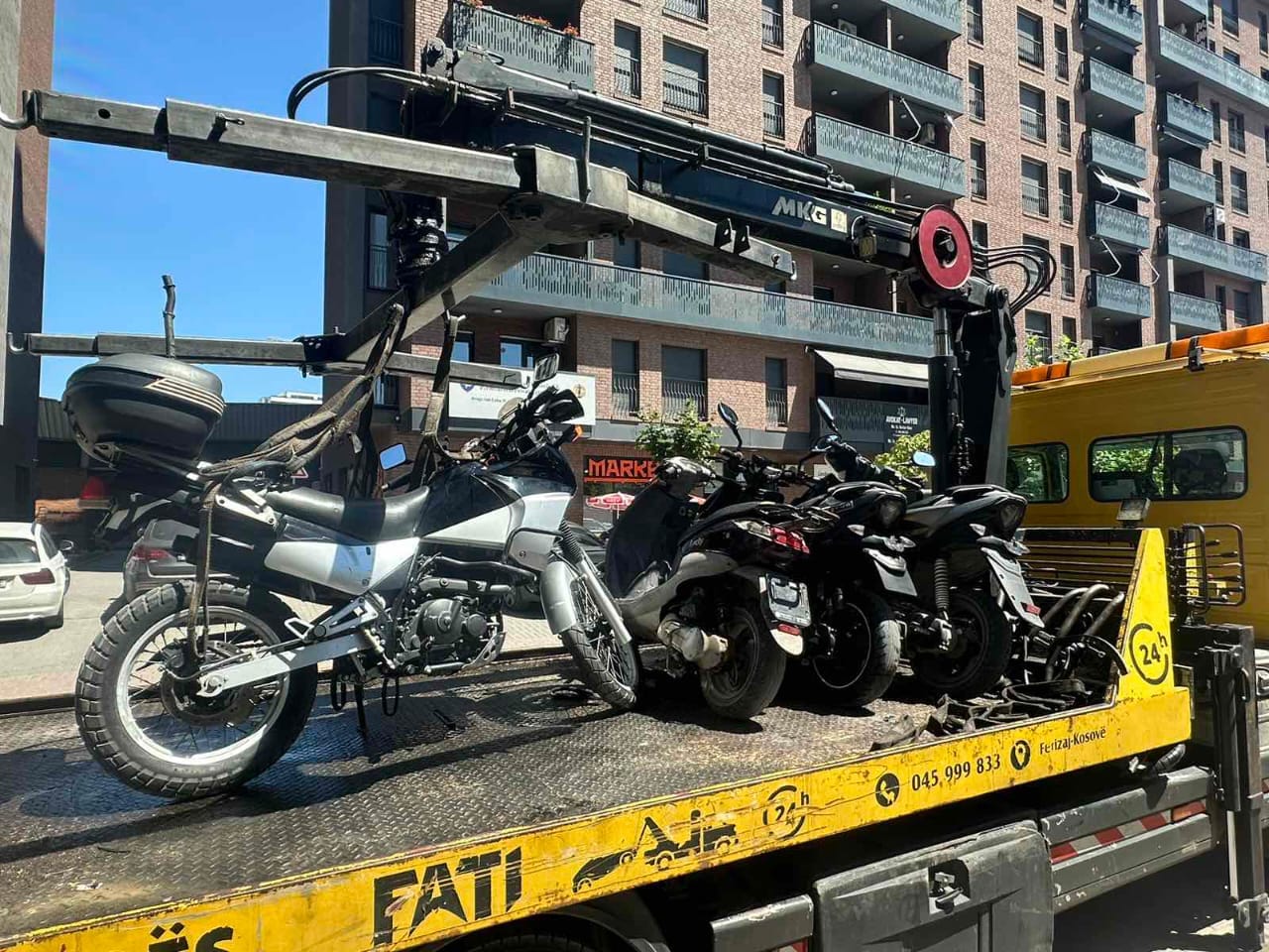 Ferizaj: Policia konfiskon 10 motoçikleta dhe shqipton 30 gjoba në aksionin “Motoçikleta 2025”