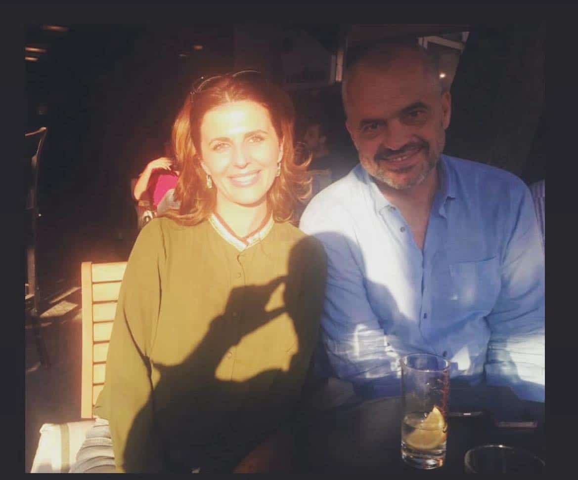 Vlora Çitaku uron Edi Ramën me foton që e ka shkrepur dora e Hashim Thaçit: Urime fitorja Edi…Fotoja ime e preferuar me ty…