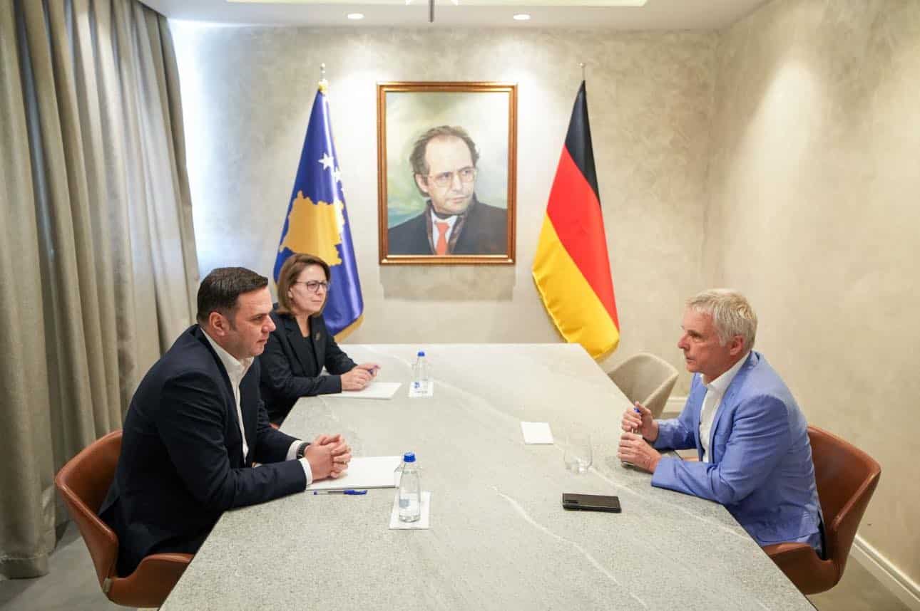 LDK diskuton krizën institucionale me ambasadorin gjerman, Jorn Rohde