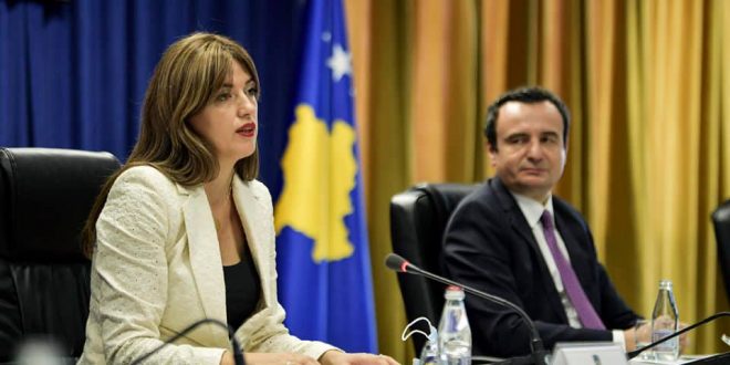 Kurti insiston për kandidaten: Albulena është mbesa e Ahmet Haxhiut, bashkëpuntor i Demaçit, kishte ndihmuar UÇK-në