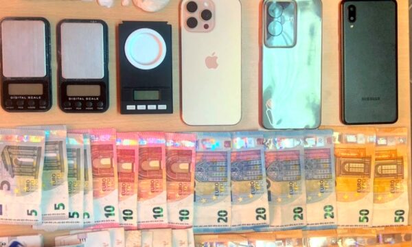 Operacioni “Dritarja”, arrestohen tre të dyshuar për trafikim me narkotikë në Prishtinë