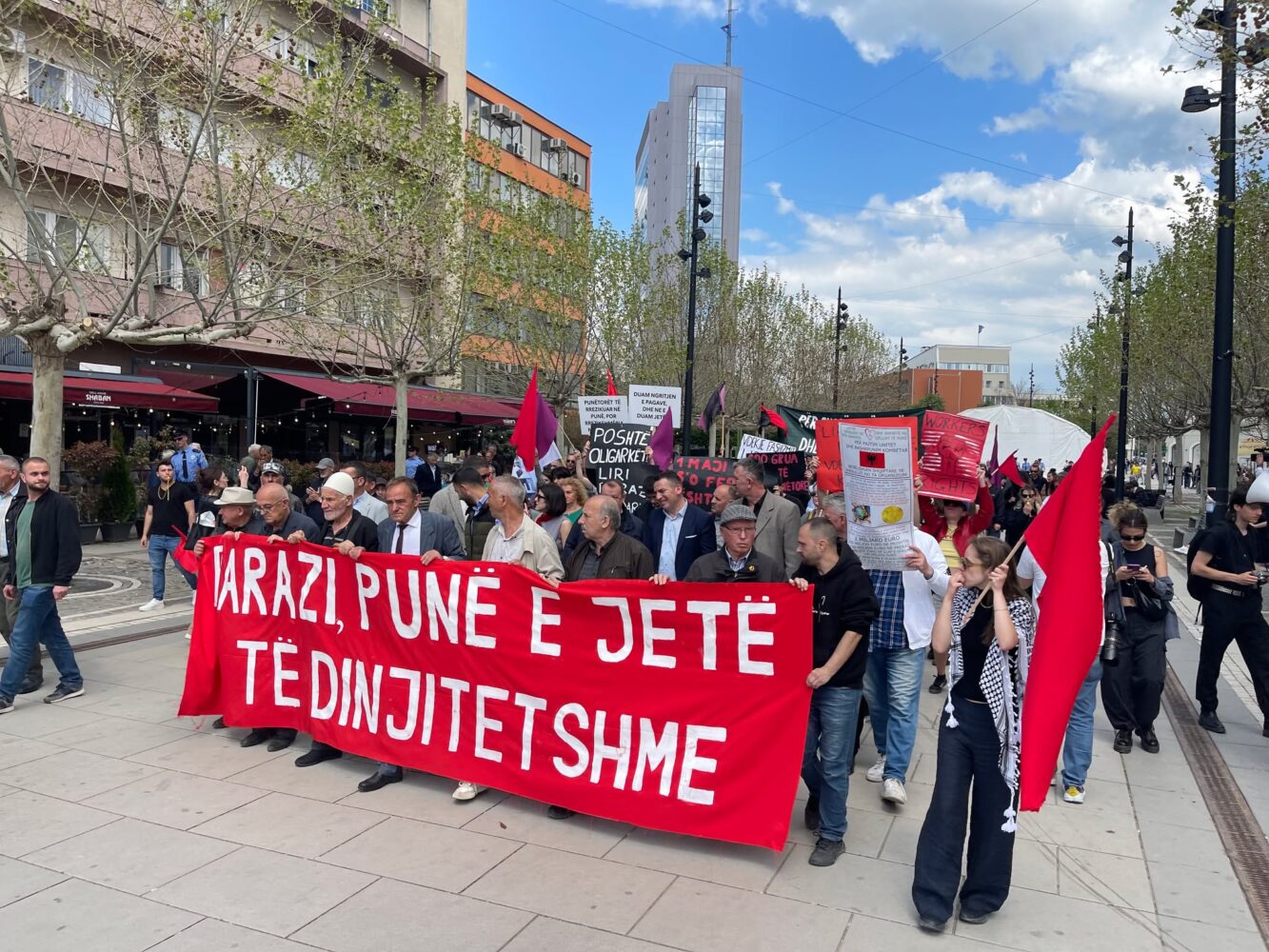 Protestë për 1 maj, kërkohet rritja e rrogave