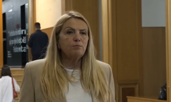 Kadrijaj: Me këtë Qeveri po i humbim aleatët kryesorë, kemi humbur miliona euro nga sanksionet