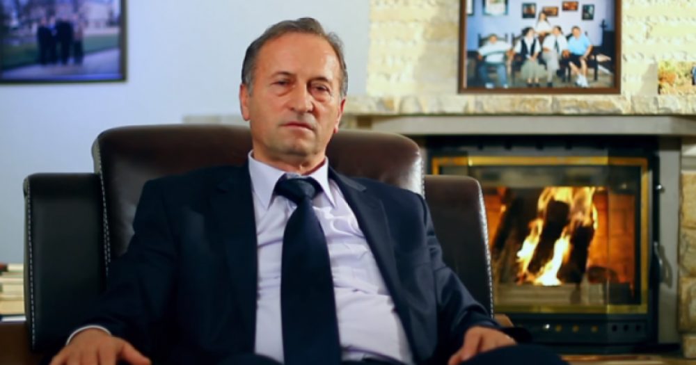 Komandanti i Përgjithshëm i UÇK-së, Azem Syla përkujton gjeneral Luan Haradinaj në përvjetorin e rënies
