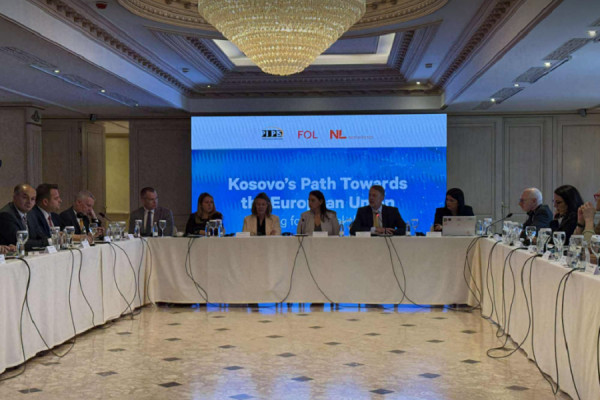 ​Katër vende të BE-së me kërkesë të qartë ndaj partive politike në Kosovë