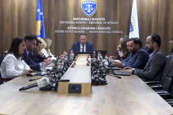 ​KGJK shpall konkurs për 20 gjyqtarë në gjykatat themelore të Kosovës