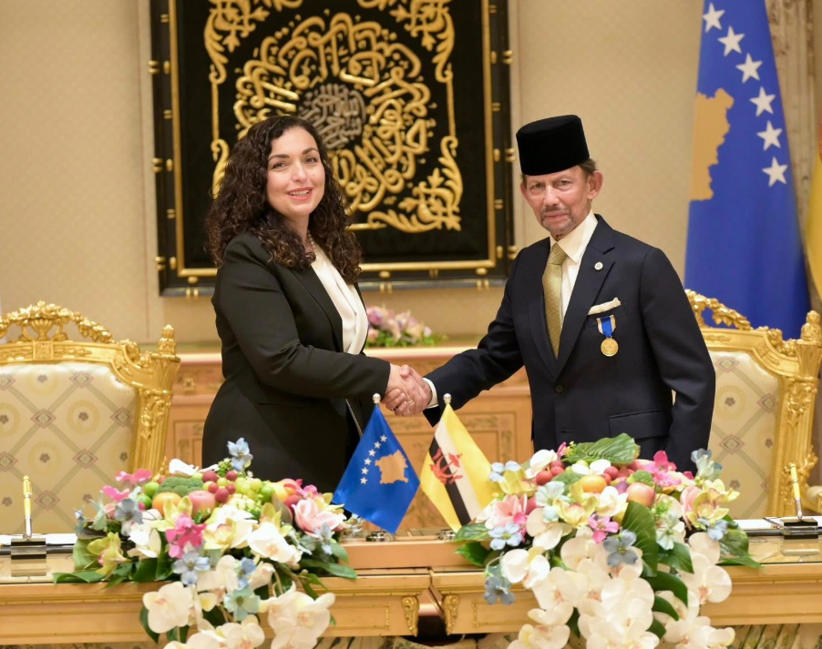 Brunei ia heq vizat Kosovës