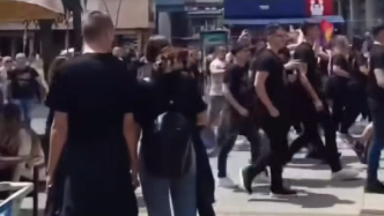 Festimet e maturantëve në veri – Elshani: Kishte provokime, por policia ndërhyri menjëherë dhe situata është e qetë