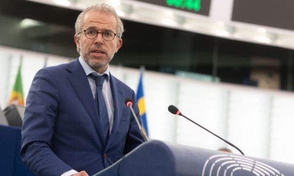 Vizita e Vuçiqit në Moskë, Reuten i pakënaqur me përgjigjen e Kallas: Costa ta anulojë vizitën në Serbi