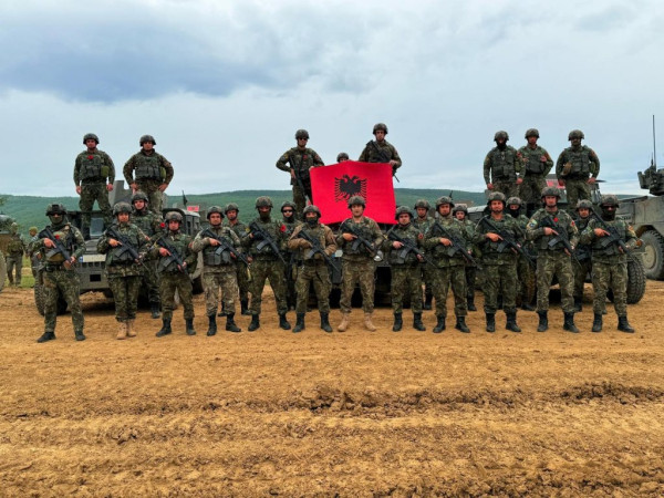 ​Ushtria e Shqipërisë zhvillon stërvitje me aleatët e NATO-s në Bullgari