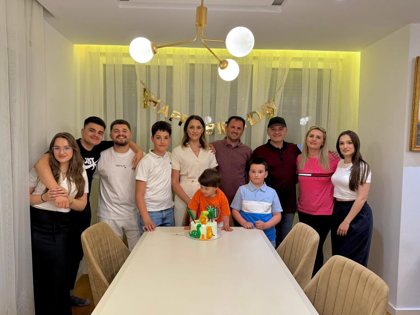 Djali i Besarta Jasharit mbush 2 vjet – Bekim Jashari emocionon me fjalët e tij