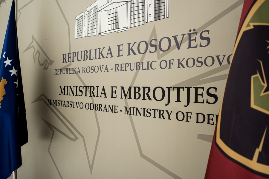Ministria e konfirmon: I kemi pranuar disa autoblinda nga SHBA, do t’i marrim edhe disa të tjerë