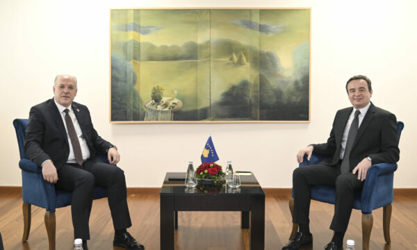 Ministri i Kurtit thotë se s’e ka lexuar ende aktakuzën: Kur të thirrem nga Gjykata do të paraqitem me plotë vullnet