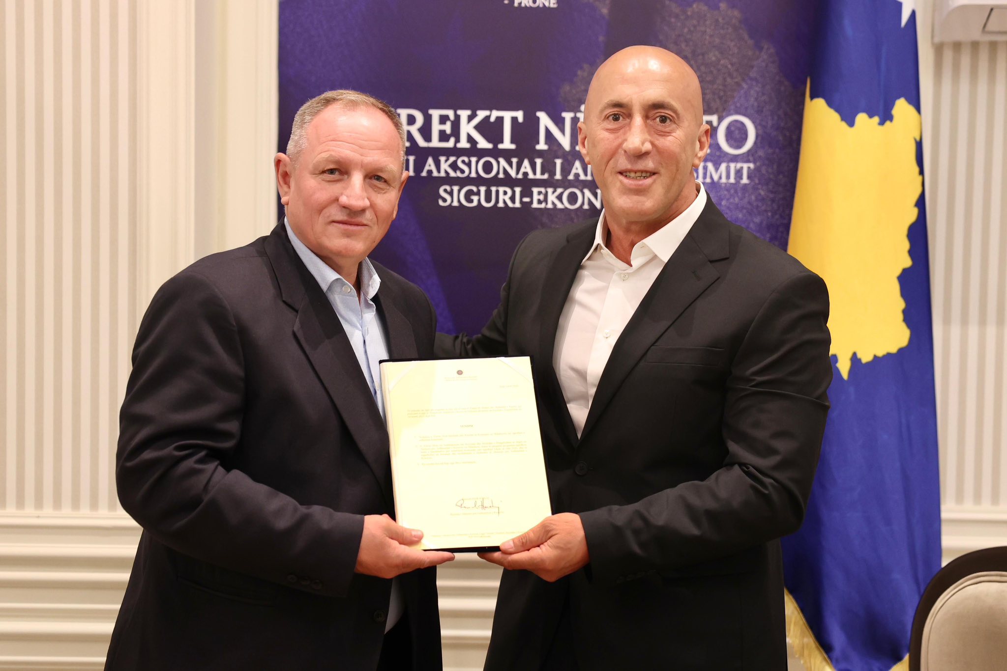 Enver Hoti aderon nga Nisma në AAK, kandidon për kryetar të Malishevës