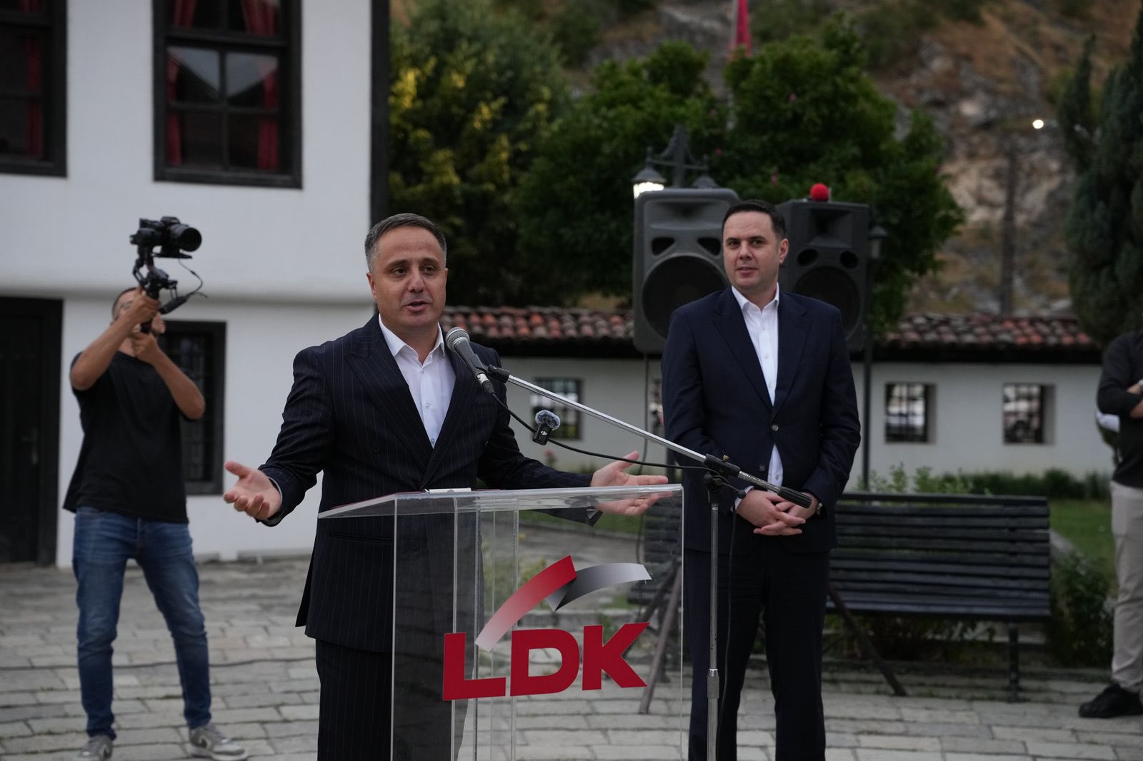 Selmanaj për Prizrenin: Mund ta ndalim zhvatjen, nuk vij me premtime boshe