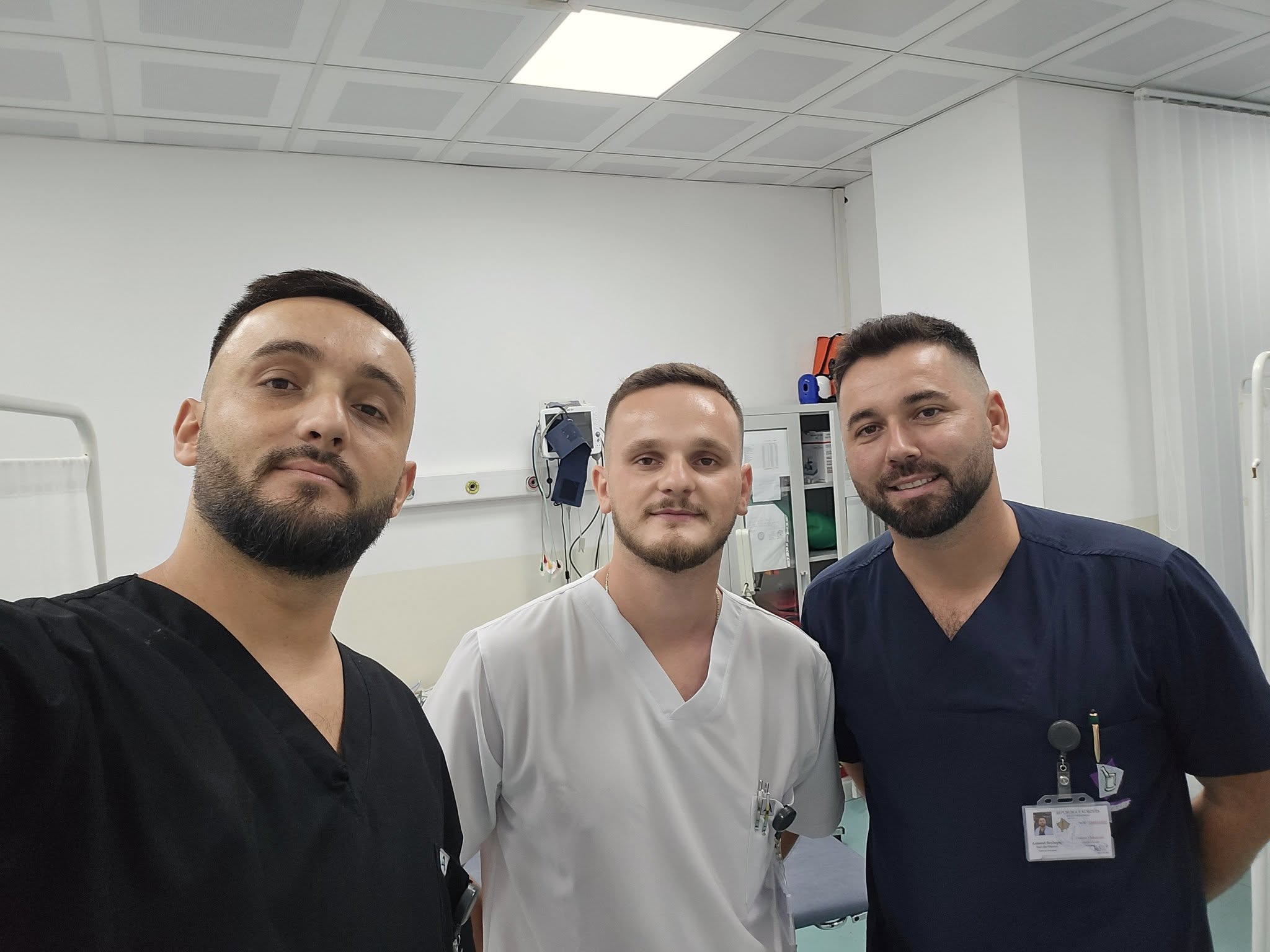 Mishi me asht të mbetur në fyt po ia zinin frymën, mjekët shpëtojnë 2-vjeçarin në Skenderaj