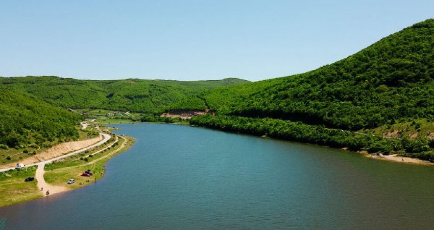 Asnjë gjurmë as pas 24 orëve, për mërgimtarin që u hodh në Ujman