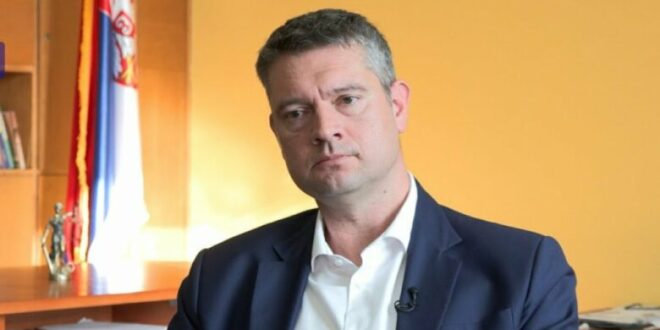 Mesazhet e Popoviqit me zyrtarët e BIA-s: Si dyshohet se ai ndikoi në fshehjen e personave të kërkuar për krime lufte në Kosovë