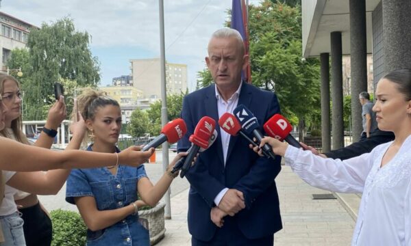 Qalaj: Kosova po humb shumë, s’po shoh sinjal për ndryshim