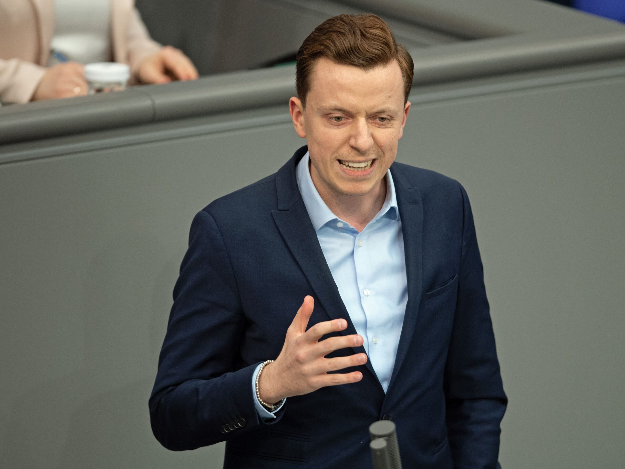 Deputeti gjerman: Serbia s’mund të kërkojë të drejta për serbët në Kosovë, e të shkelë ato të shqiptarëve në Preshevë